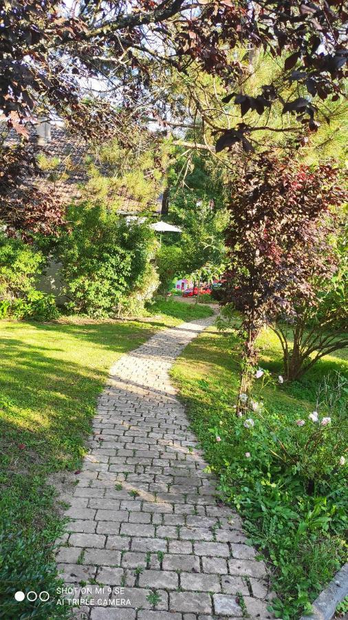Petit Coin De Paradis Homestay